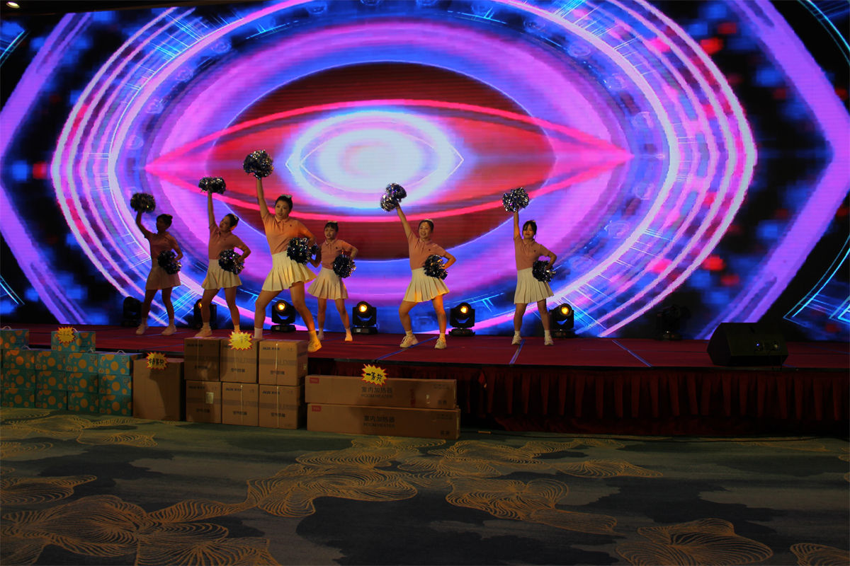 飼料微量元素添加劑公司澤威爾之夜 (8) 飼料微量元素添加劑公司澤威爾之夜 (8)