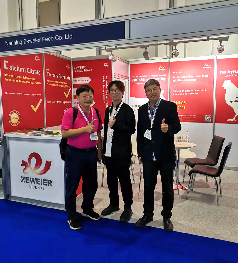 澤威爾總裁莫偉宇領(lǐng)隊(duì)參展阿聯(lián)酋畜牧展 澤威爾總裁莫偉宇領(lǐng)隊(duì)參展阿聯(lián)酋畜牧展