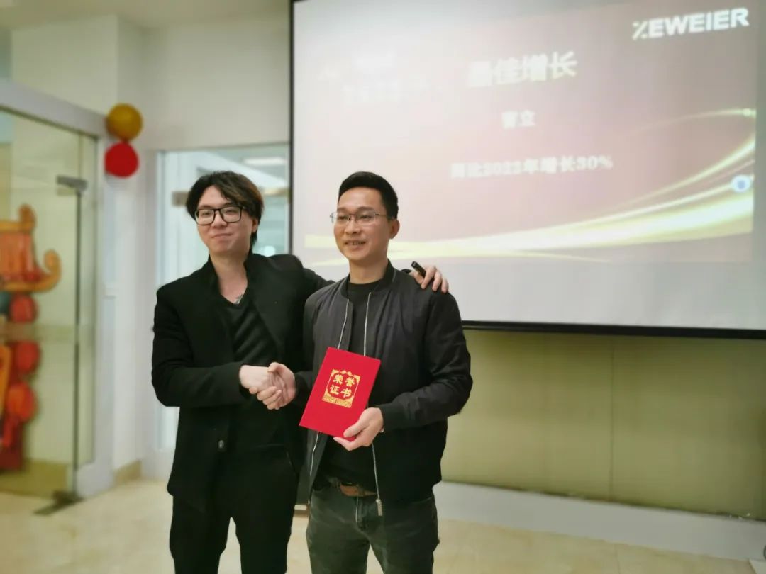 微量元素飼料添加劑廠家澤威爾曹立