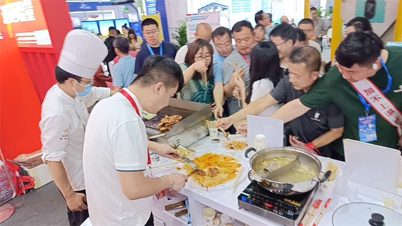 澤威爾產(chǎn)品飼喂肉蛋廣受歡迎1